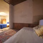 Salkim Cave House Hotel 4*