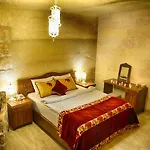 Salkim Cave House