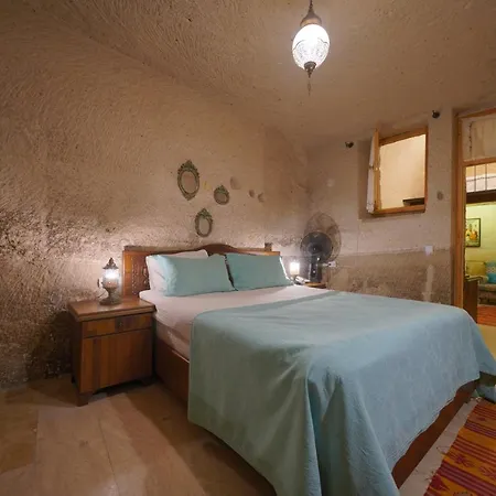 Otel Salkım Cave House 2*