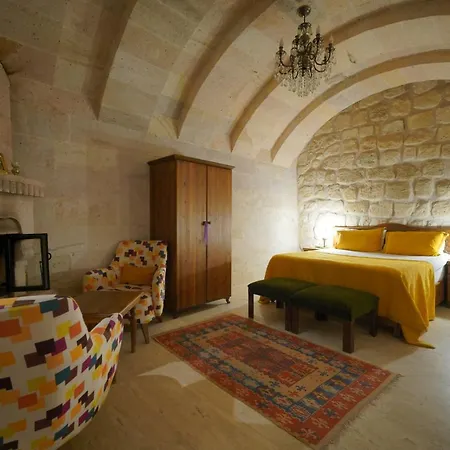 Salkim Cave House Hotel 2*