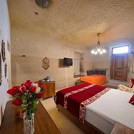 Salkim Cave House Hotel