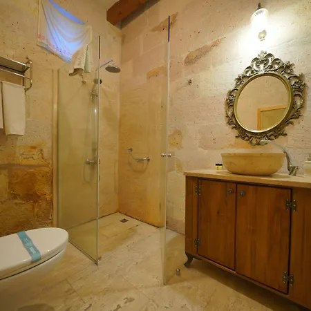 Salkim Cave House Hotel 4*