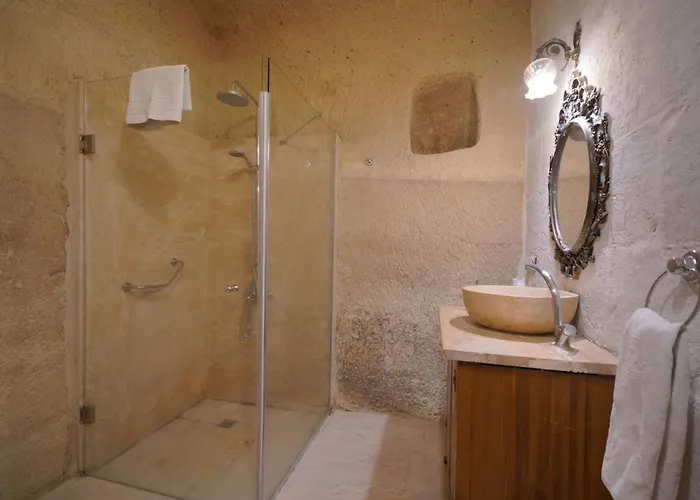 Salkim Cave House Hotel