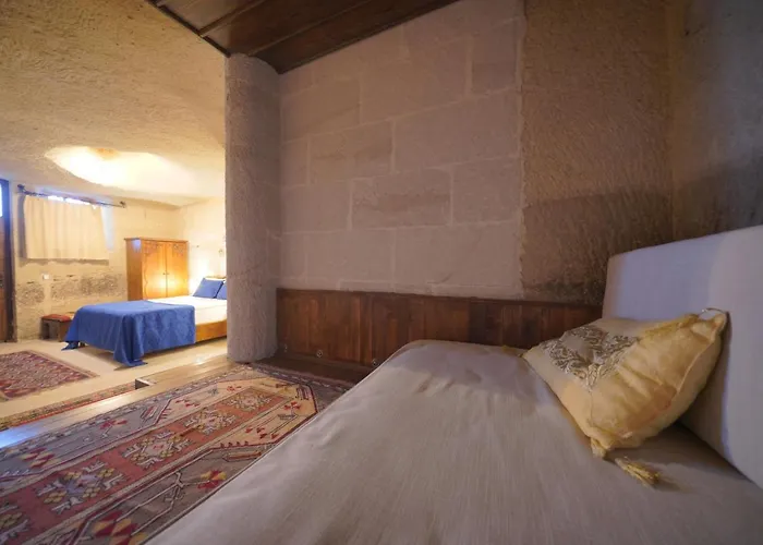 Salkim Cave House Hotel 2*